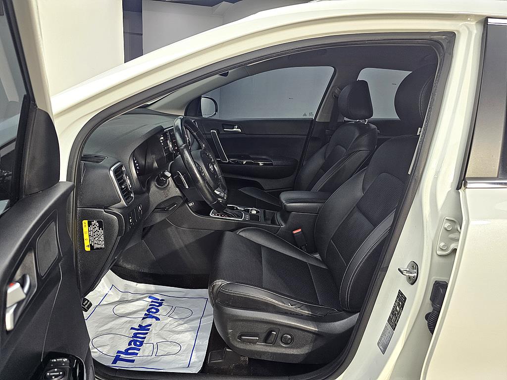 KIA Sportage - Vista 8