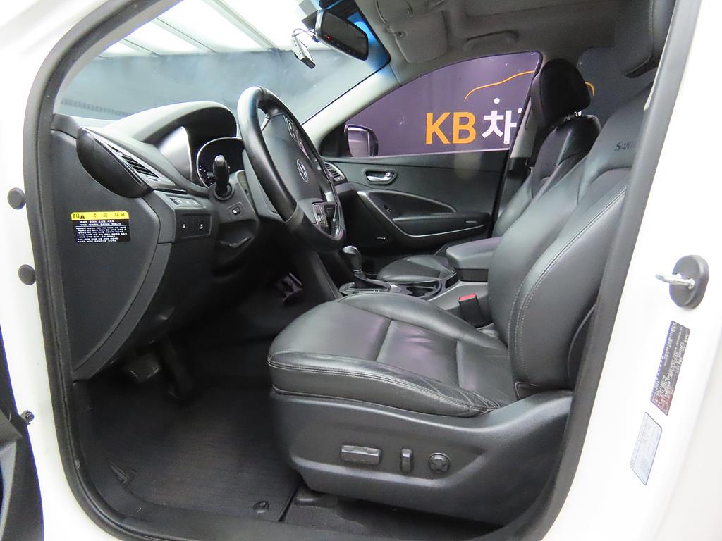 HYUNDAI Santa Fe - Vista 6