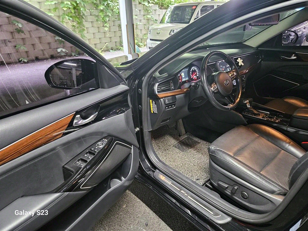 KIA K7 2017 Negro - Importación desde Corea - HF Imports Iquique - Foto 19