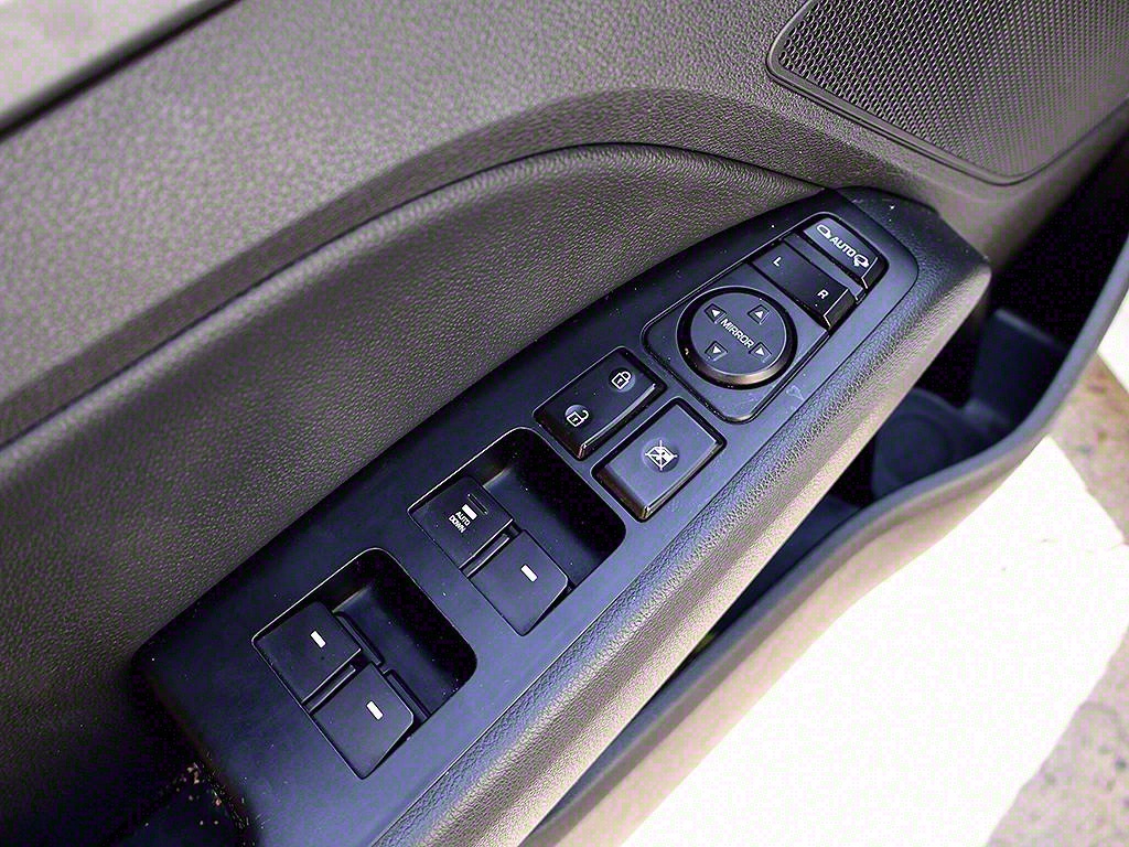 HYUNDAI Avante 2018 Blanco - Importación desde Corea - HF Imports Iquique - Foto 10