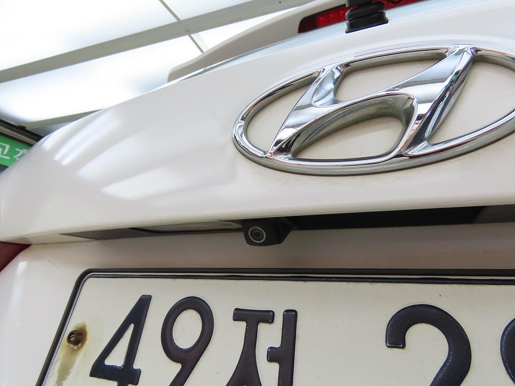 HYUNDAI Santa Fe 2015 Blanco - Importación desde Corea - HF Imports Iquique - Foto 16