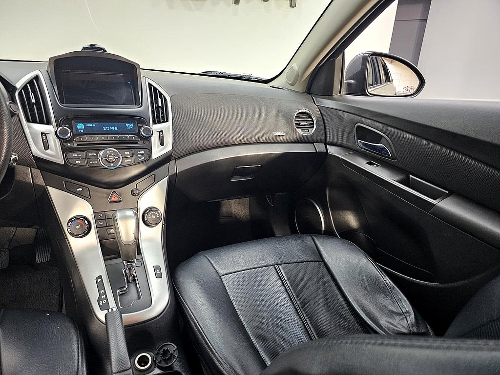 Chevrolet Cruise - Vista 10