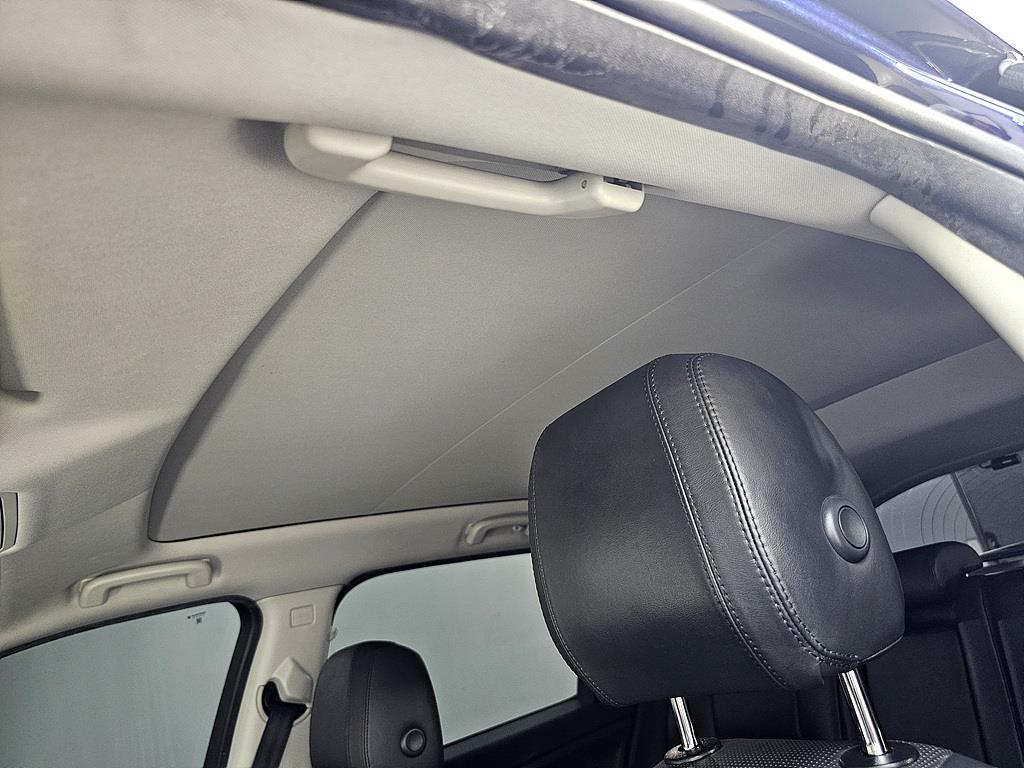 Land Rover Discovery Sports - Vista 12