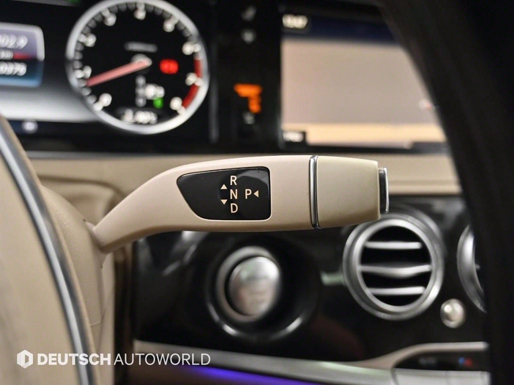 Mercedes Benz S Class - Vista 9