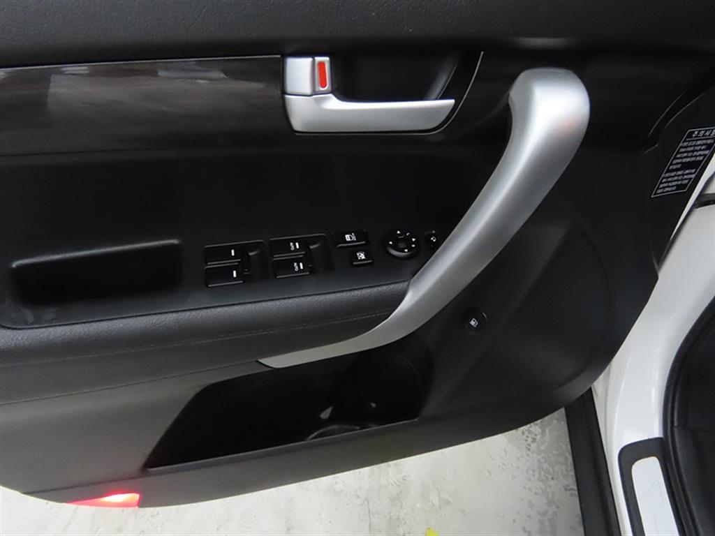 KIA Sorento 2011 Blanco - Importación desde Corea - HF Imports Iquique - Foto 13