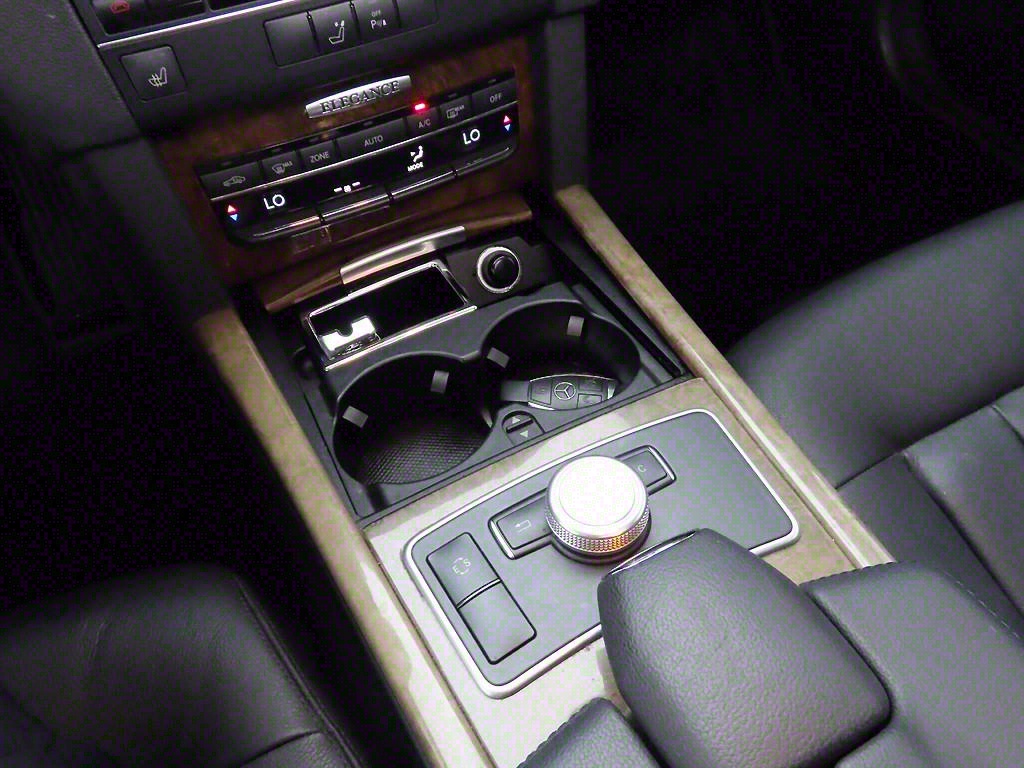 Mercedes Benz E class - Vista 12