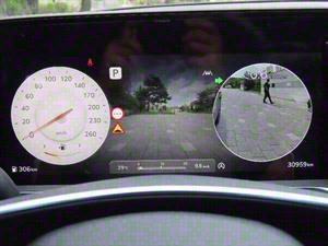 Genesis G90 - Vista 10