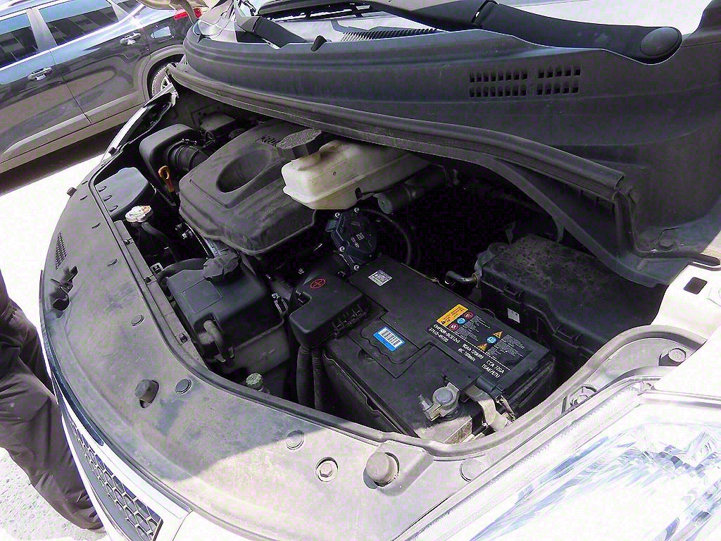 HYUNDAI Starex 2016 Blanco - Importación desde Corea - HF Imports Iquique - Foto 18