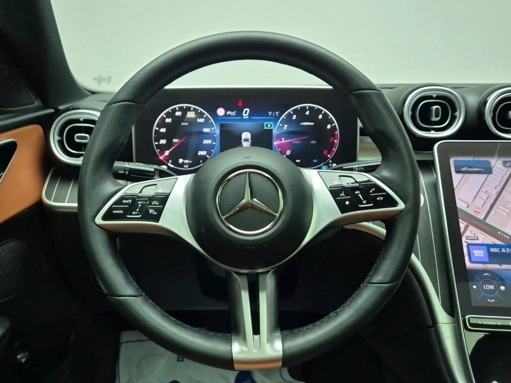 Mercedes Benz C Class 2023 Blanco - Importación desde Corea - HF Imports Iquique - Foto 16