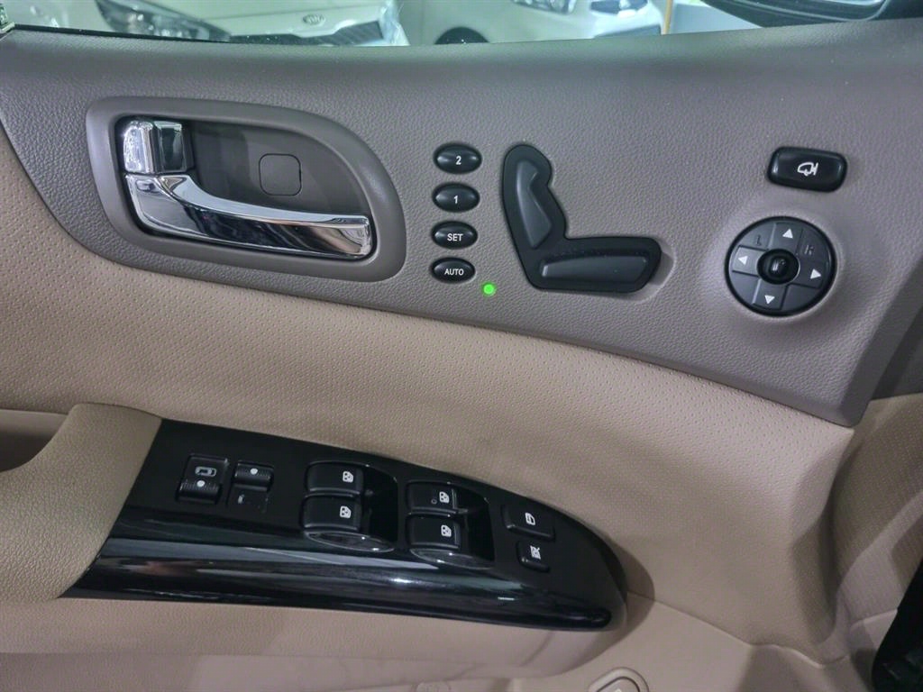 KIA Carnival 2013 Negro - Importación desde Corea - HF Imports Iquique - Foto 15