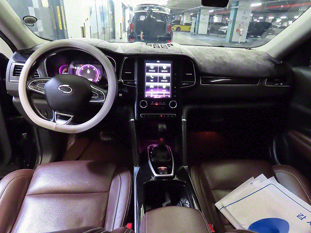 SAMSUNG QM6 - Vista 10