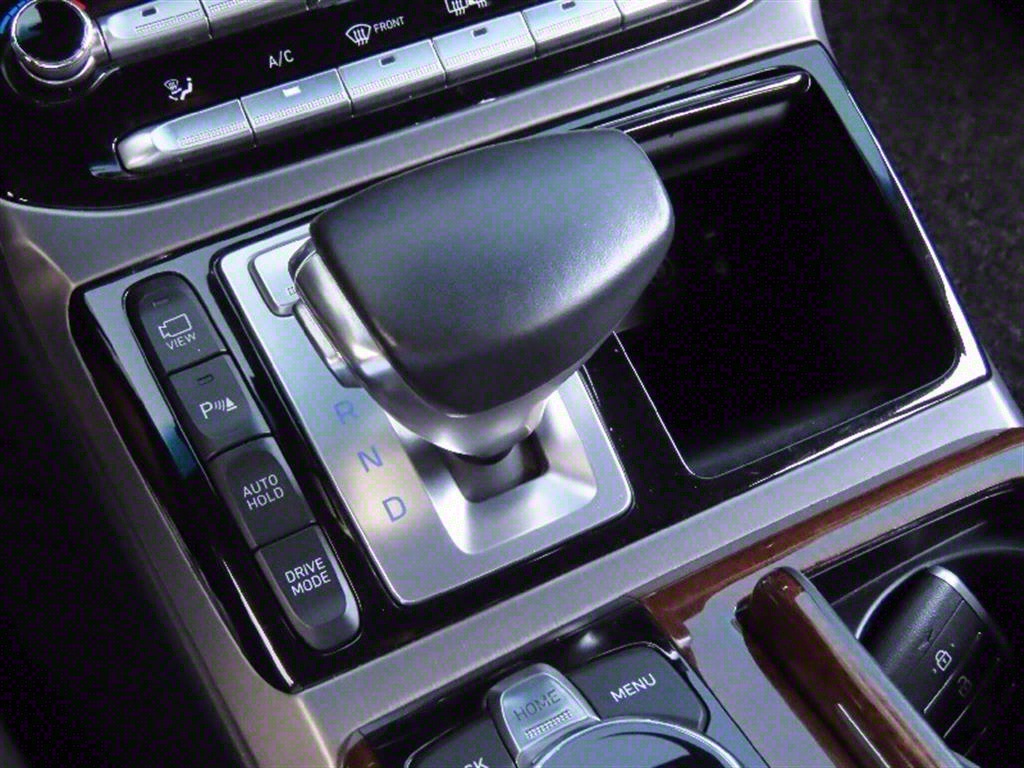 Genesis EQ900 - Vista 8