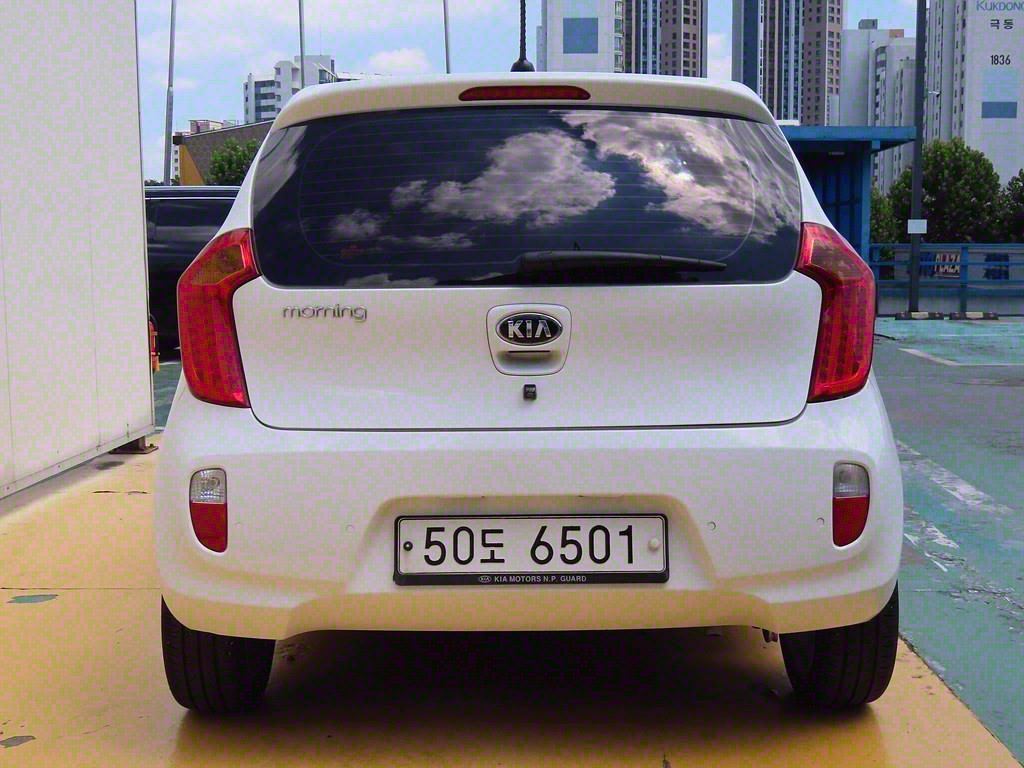 KIA Morning - Vista 4