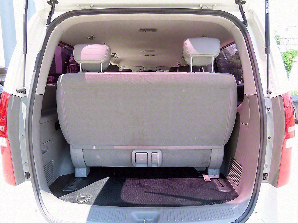 HYUNDAI Starex 2016 Blanco - Importación desde Corea - HF Imports Iquique - Foto 17