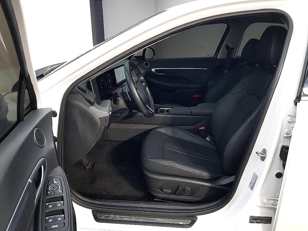 HYUNDAI Sonata - Vista 7