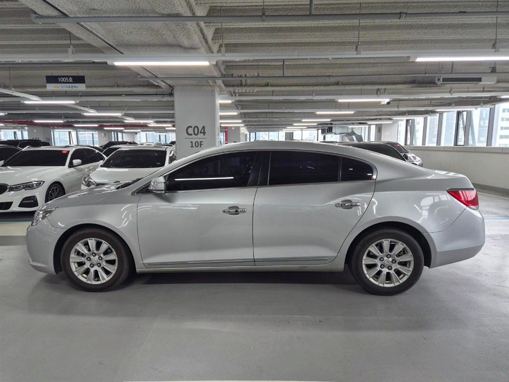 DAEWOO Alpheon - Vista 6