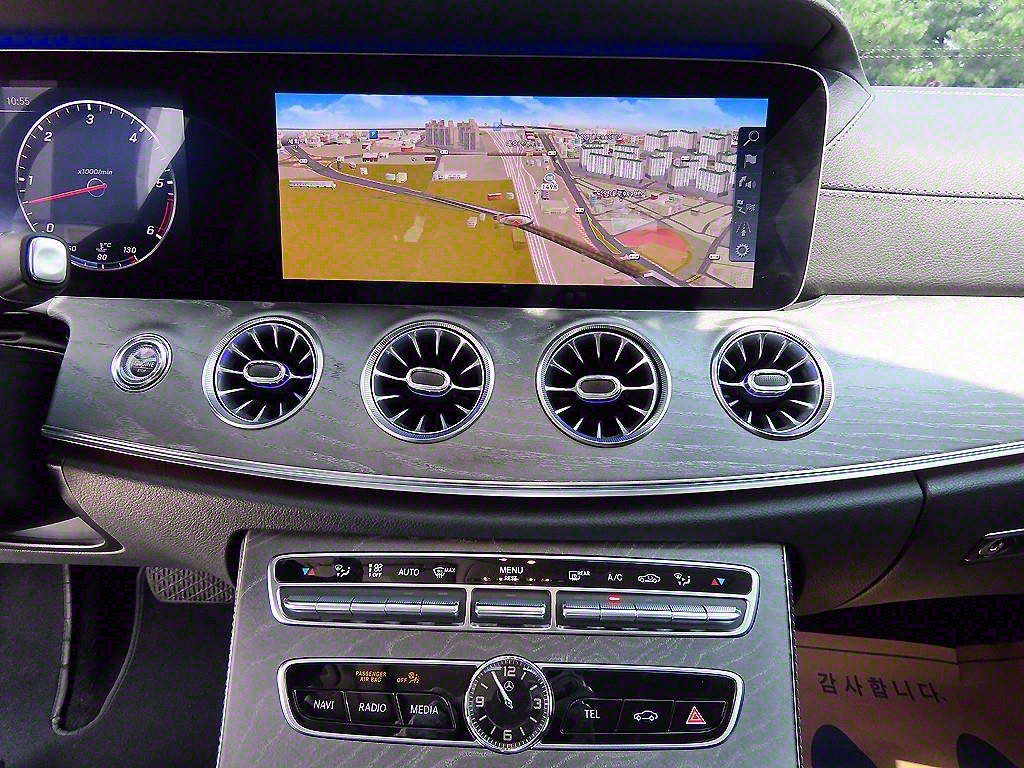 Mercedes Benz CLS Class 2019 Blanco - Importación desde Corea - HF Imports Iquique - Foto 13