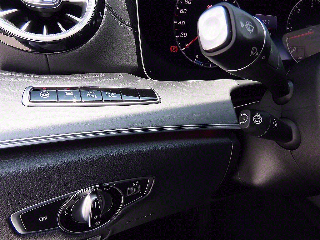 Mercedes Benz CLS Class - Vista 12