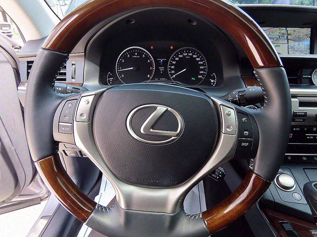 Lexus ES - Vista 8