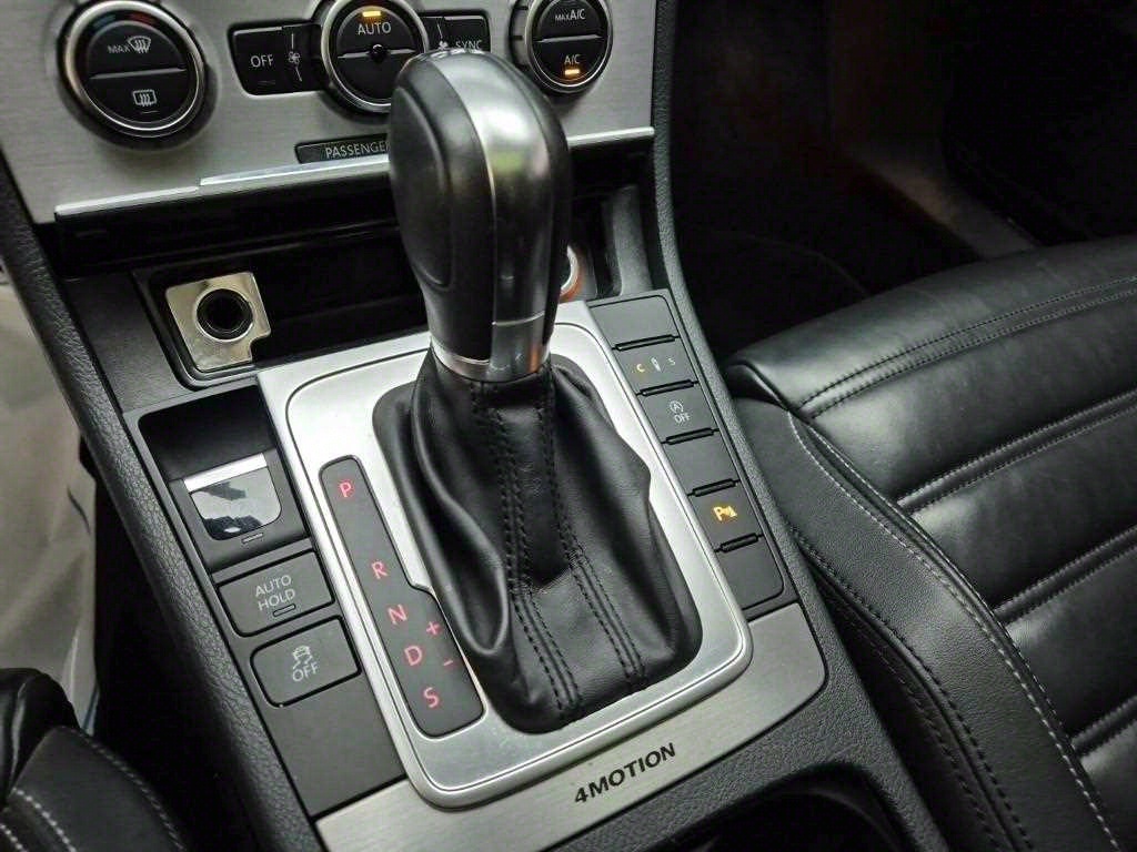 Volkswagen CC - Vista 8