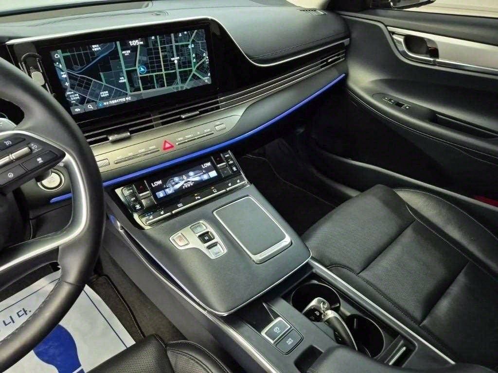 HYUNDAI Grandeur - Vista 10