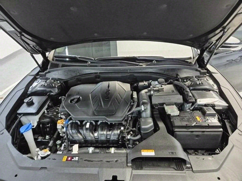 HYUNDAI Grandeur - Vista 5