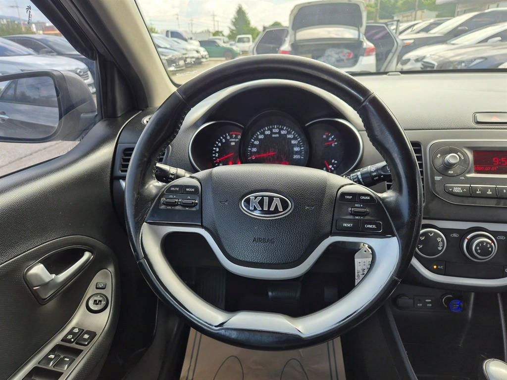 KIA Morning - Vista 6