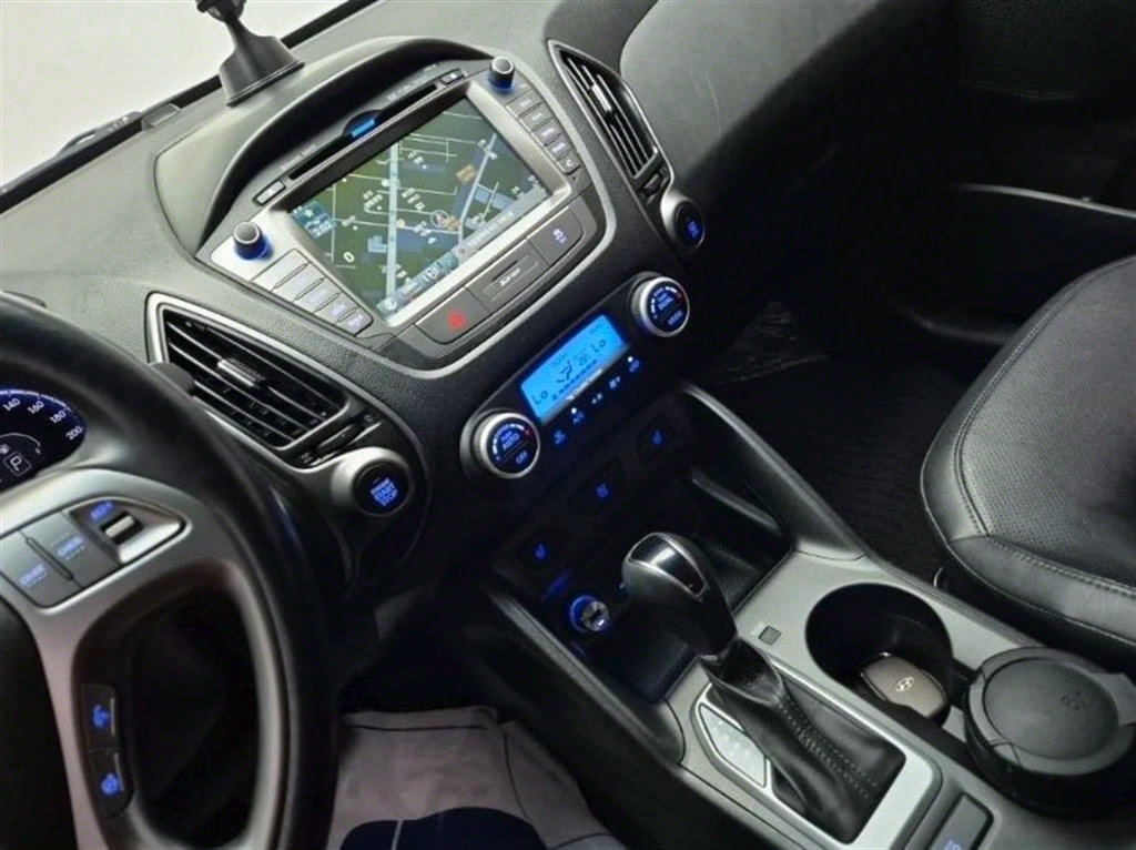 HYUNDAI Tucson - Vista 10