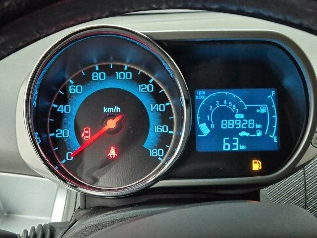 Chevrolet Spark - Vista 6