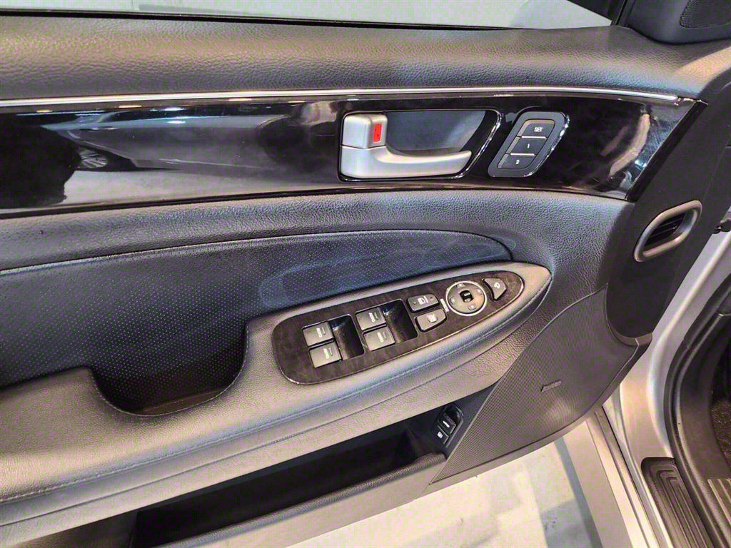 HYUNDAI Genesis 2012 Gris - Importación desde Corea - HF Imports Iquique - Foto 13
