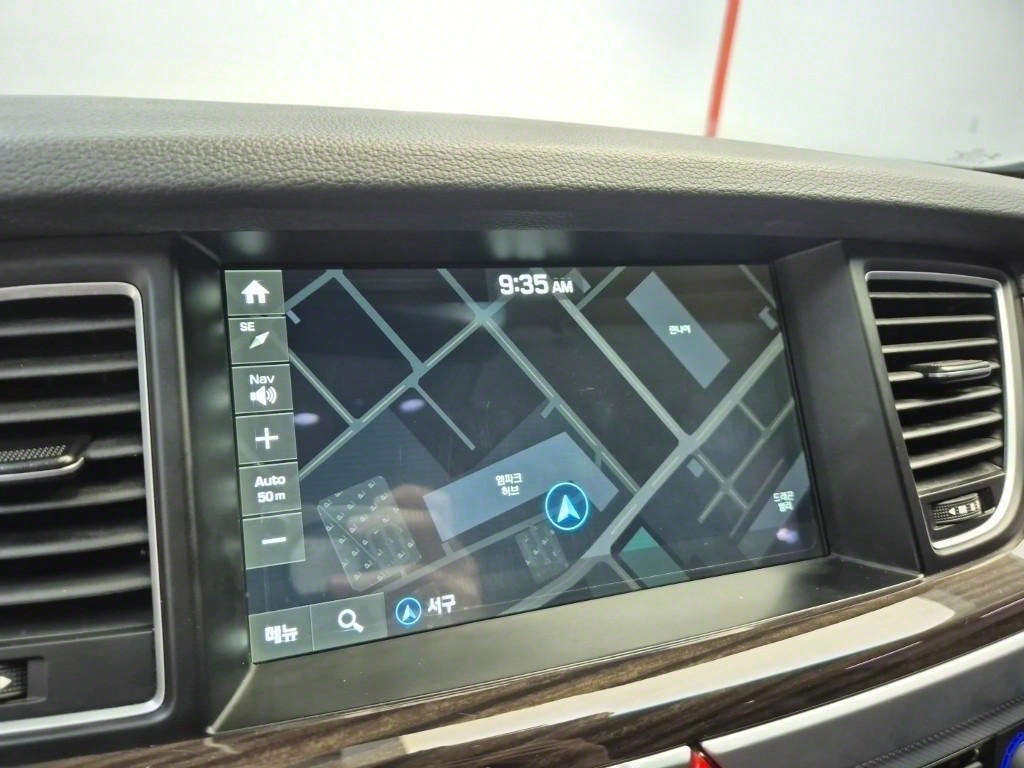 Genesis G80 - Vista 9