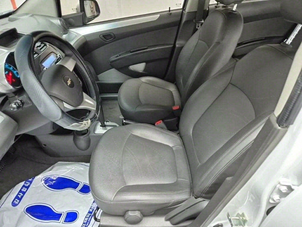 Chevrolet Spark - Vista 11