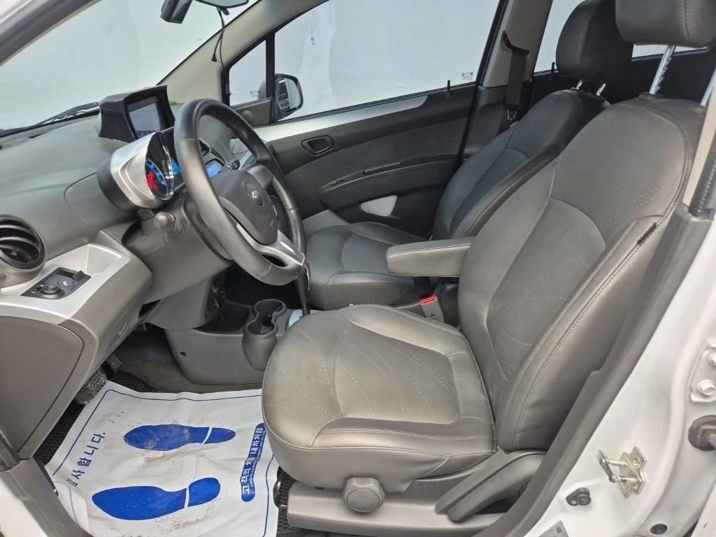 Chevrolet Spark - Vista 12