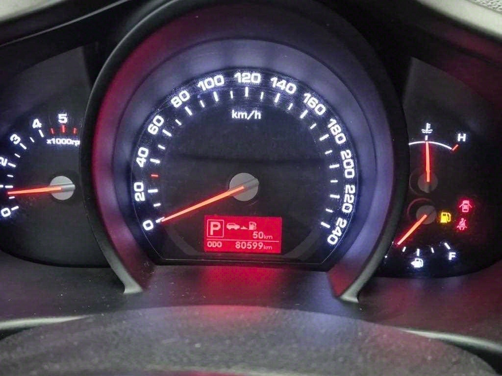 KIA Sportage - Vista 6