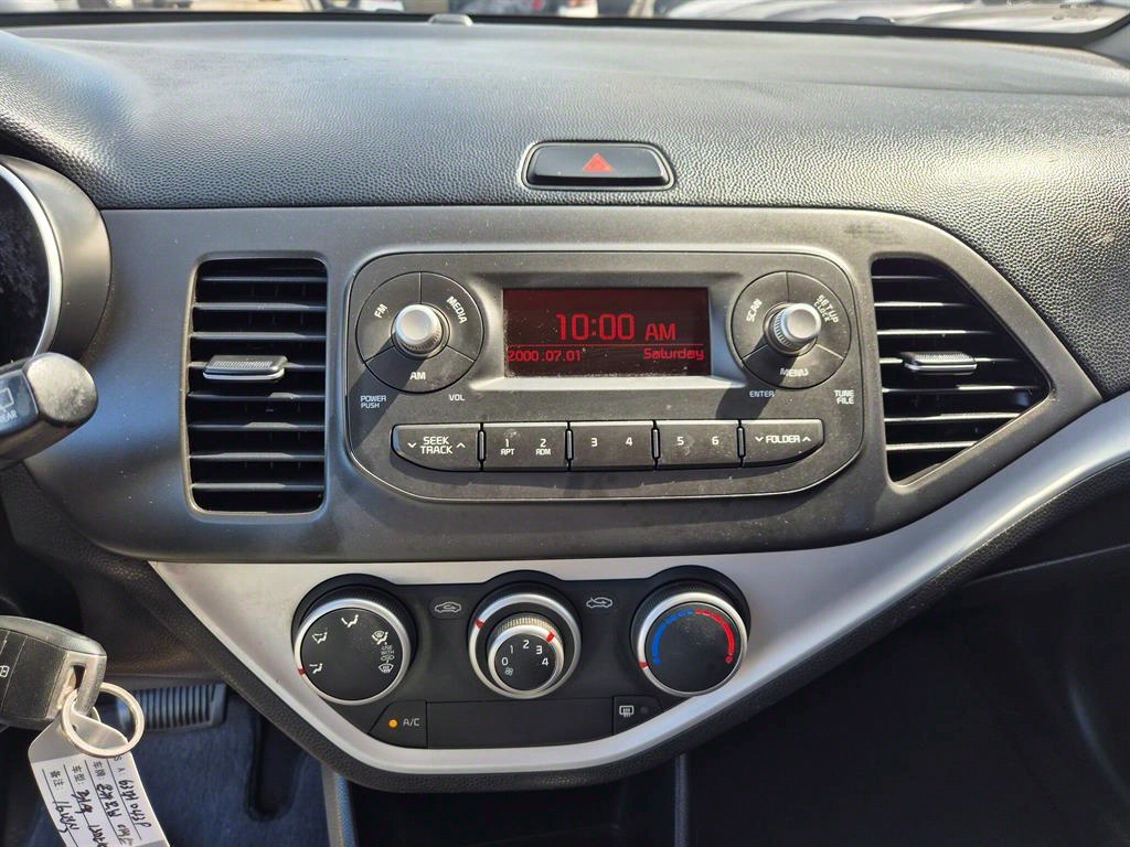 KIA Morning - Vista 8