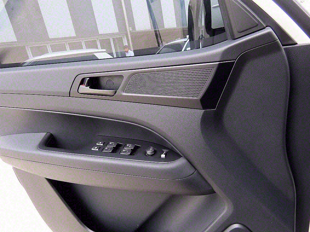 Ssangyong Rexton - Vista 12