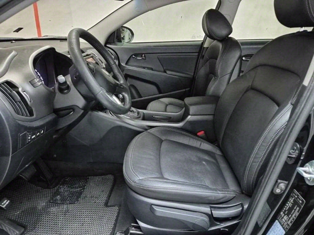 KIA Sportage - Vista 11