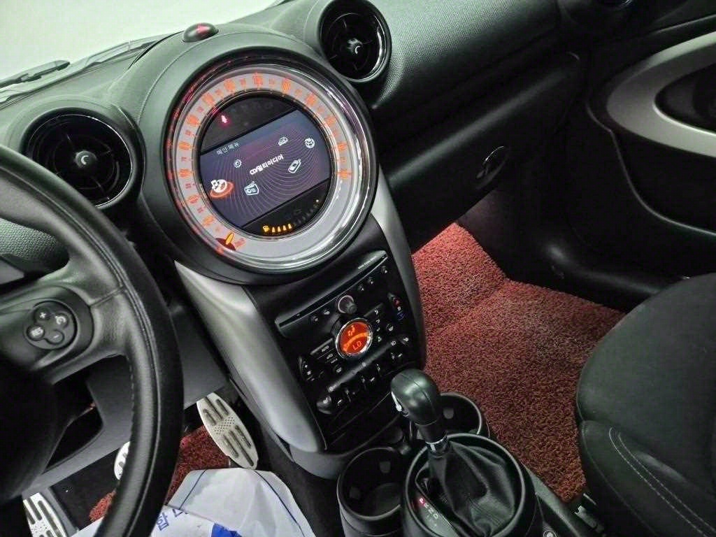 Mini Faceman - Vista 10