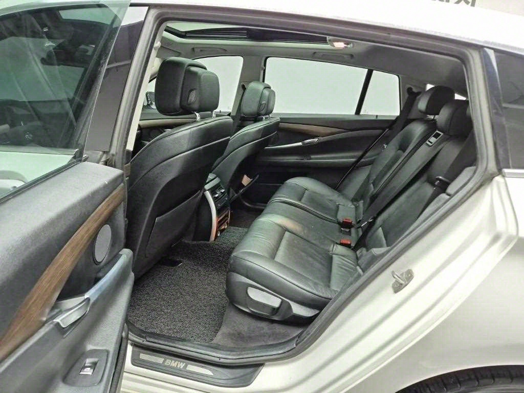 BMW Gran Turismo - Vista 12