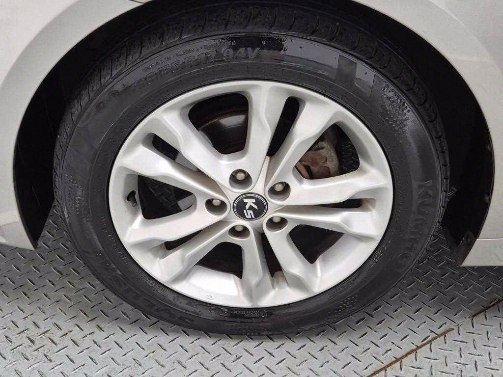 KIA K5 2011 Gris - Importación desde Corea - HF Imports Iquique - Foto 17