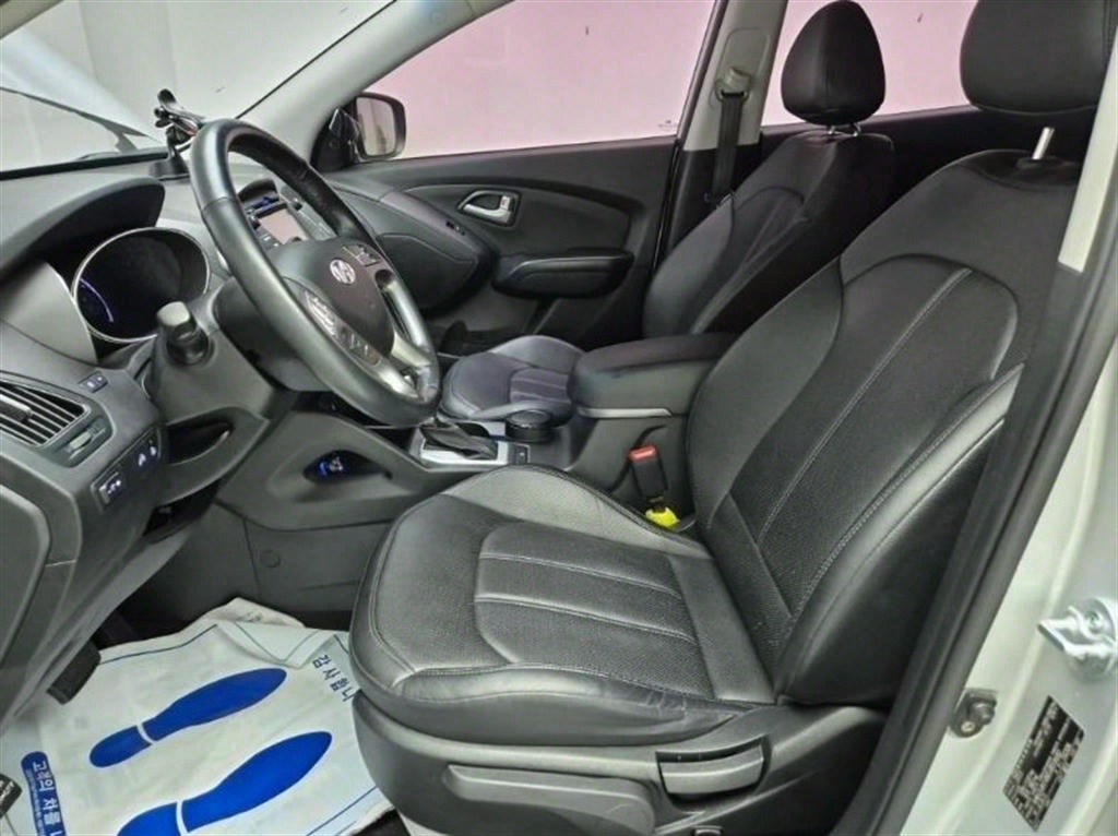 HYUNDAI Tucson - Vista 11