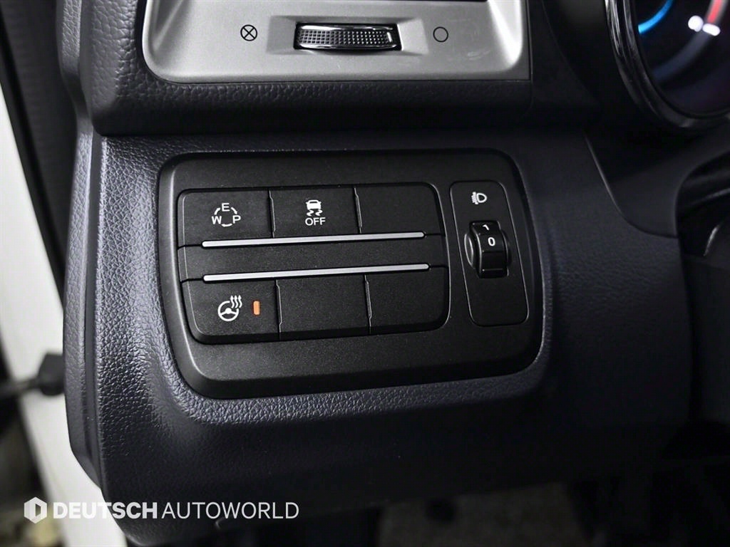 Ssangyong Tivoli 2016 Blanco - Importación desde Corea - HF Imports Iquique - Foto 17