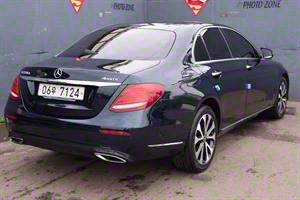 Mercedes Benz E class - Vista 8
