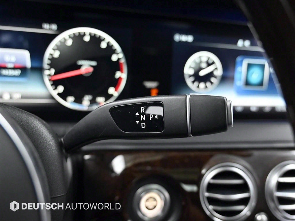 Mercedes Benz S Class - Vista 9