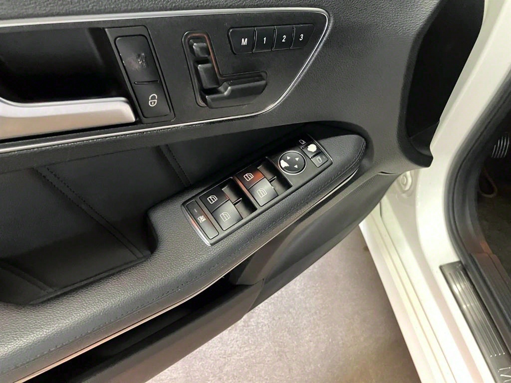 Mercedes Benz E class 2013 Blanco - Importación desde Corea - HF Imports Iquique - Foto 13