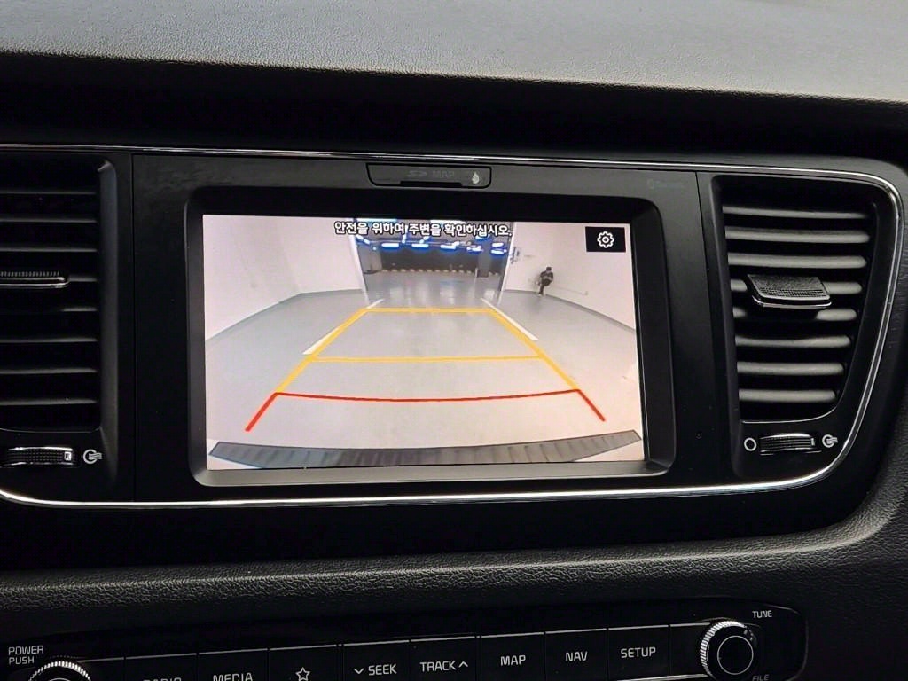 KIA Carnival 2019 Blanco - Importación desde Corea - HF Imports Iquique - Foto 14