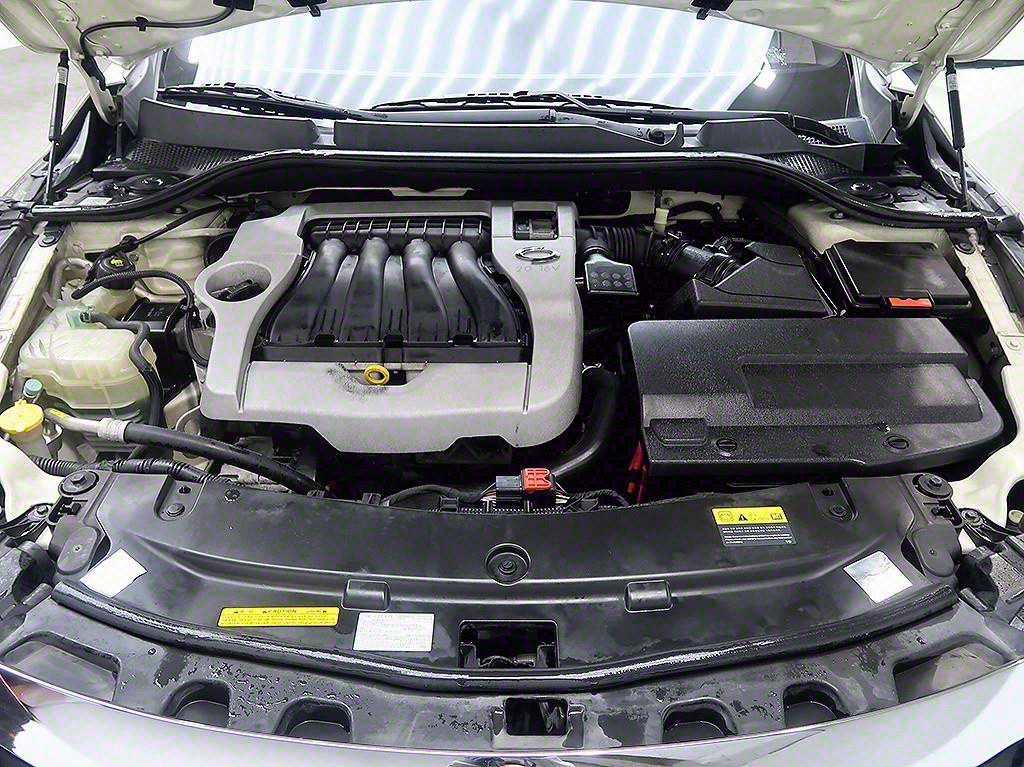 SAMSUNG SM5 2011 Blanco - Importación desde Corea - HF Imports Iquique - Foto 7