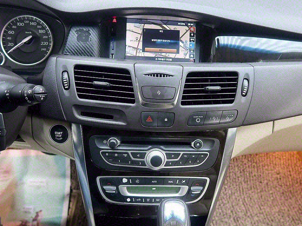 SAMSUNG SM5 2011 Blanco - Importación desde Corea - HF Imports Iquique - Foto 9