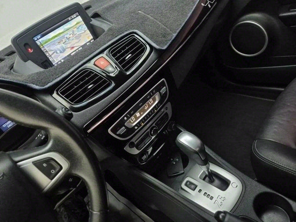 SAMSUNG SM3 - Vista 10