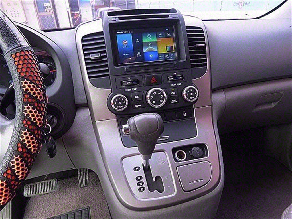 KIA Carnival 2014 Plateado - Importación desde Corea - HF Imports Iquique - Foto 8